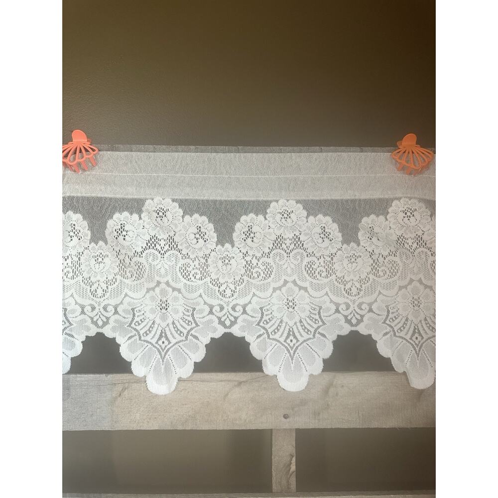 Vintage Lace Sears Valance Ivory Polyester Blend 14x68